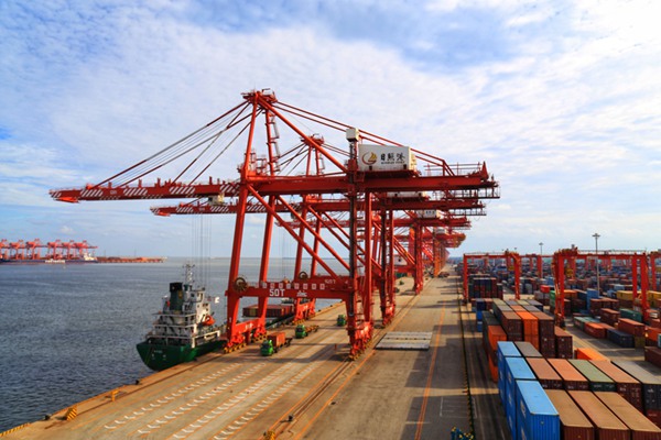 ���ո����(zh��n)����һ����ۏ��ۣ��������d�򺣈D�����u�� �z��