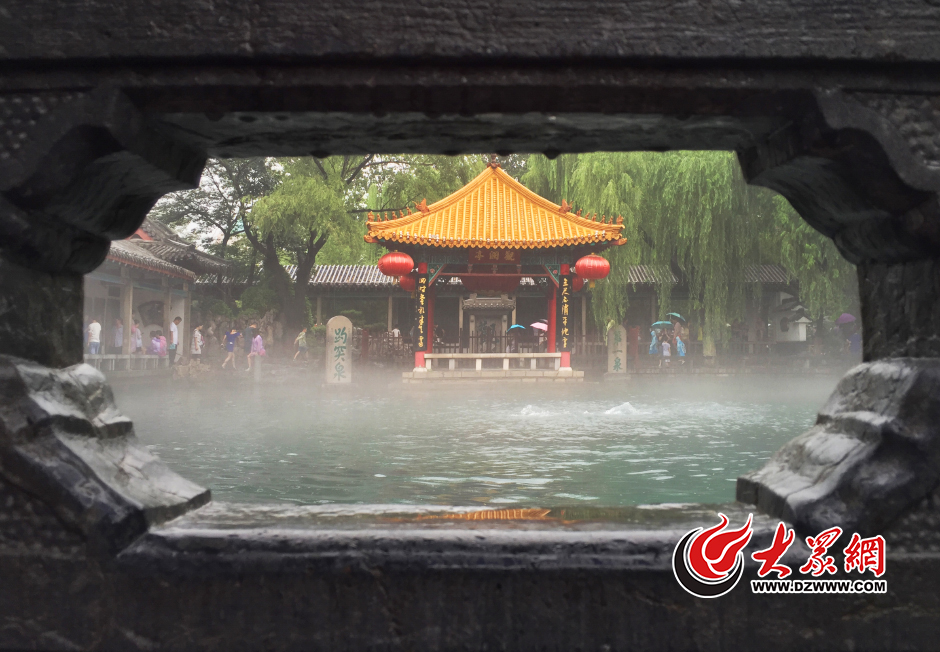 8��19�գ�������ͻȪ������ˮ��ˮӿ��݆�������F�����F������������ �󱊾Wӛ�� ���L�� �z