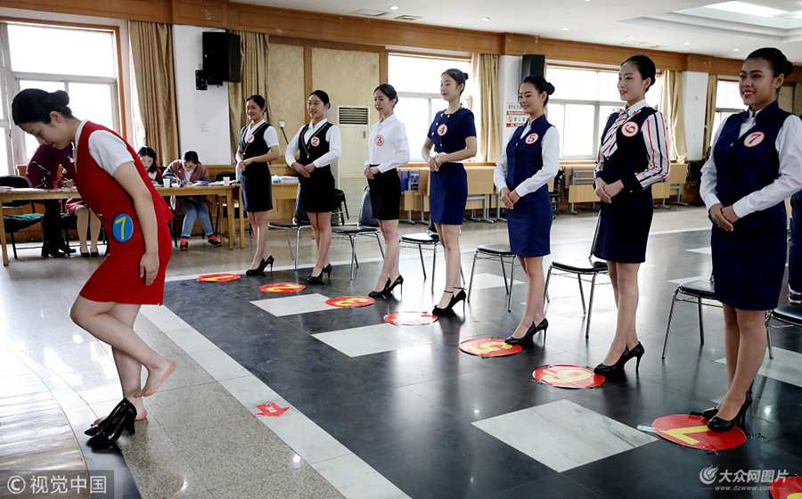 2018��2��28����ɽ�|��ͨ�WԺ�oӰɽУ�^���󿼿ճˡ��߽㌣�I�Ŀ������M�г�ԇ�͏�ԇ��