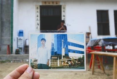 "頂級網蟲"回家七天憾別人間 油盡燈枯徒留余悲