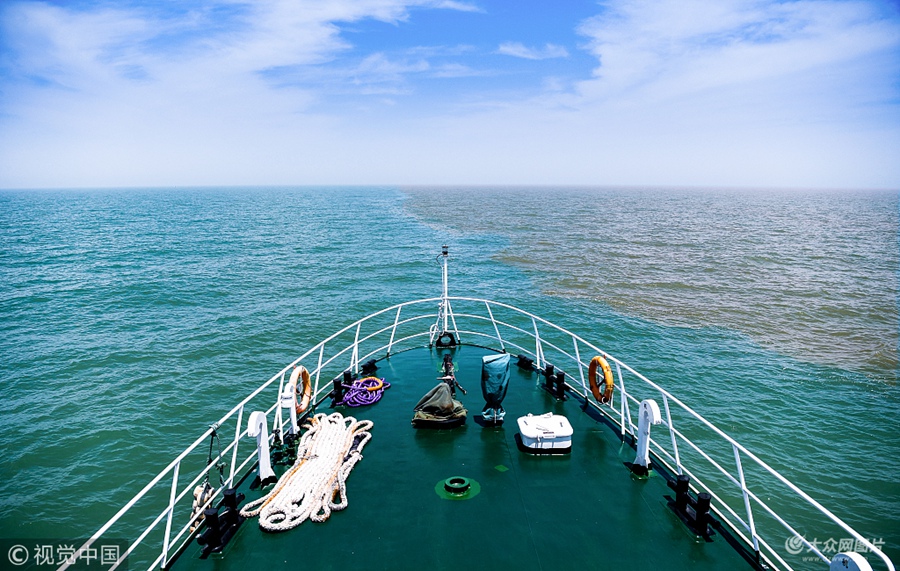 6��24��,���ع���߅�����T�_չѲ���rӛ��µġ��S�{���硱����