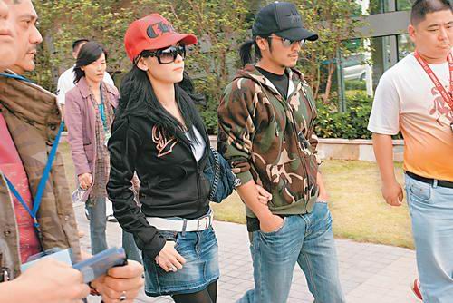 謝霆鋒張柏芝產前內地登臺三首歌酬勞上百萬